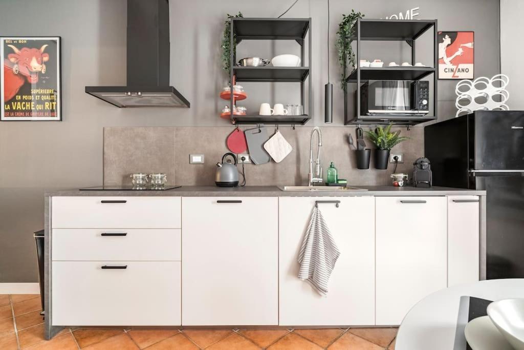 L'Atelier Del Centro: Tra Design, Storia E Fascino Brescia Exterior foto