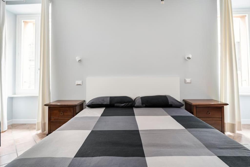 L'Atelier Del Centro: Tra Design, Storia E Fascino Brescia Exterior foto